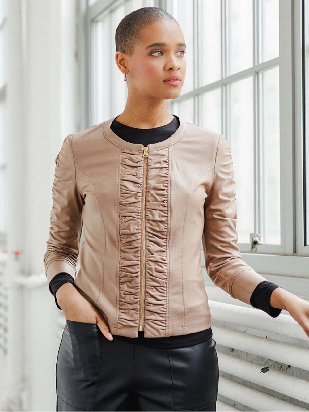 NWT Clara SunWoo Liquid Leather Ruched Detail Jacket Size Small